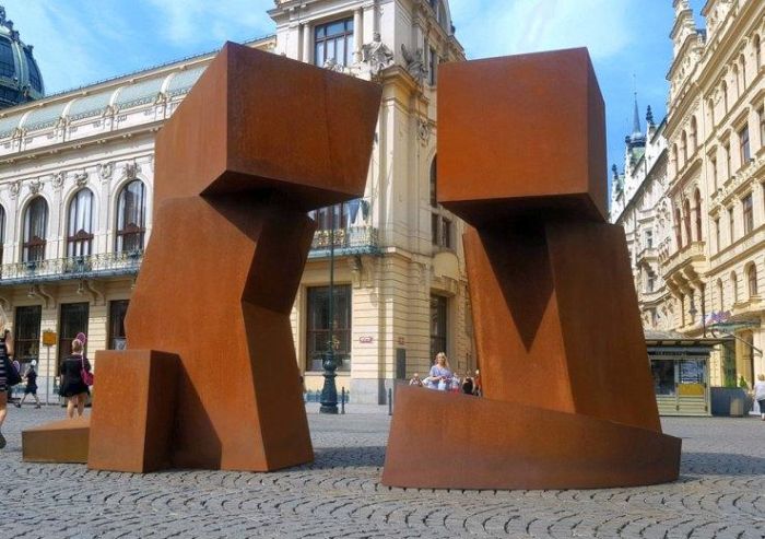 Valse - Hommage a Chopin, Corten steel 2010, H4,2 m, Prague Czech Republic 2018